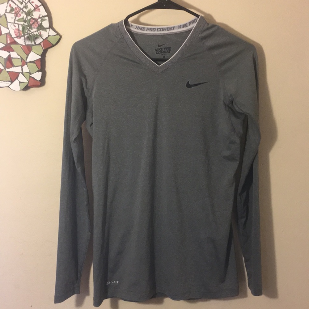 Grey Nike Pro Combat Dri-Fit Small Long sleeve Top